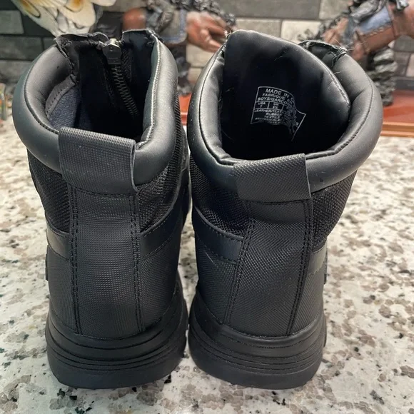 Boys Polo Boots-Colby Mid Zip. Size 7 - Picture 3 of 6